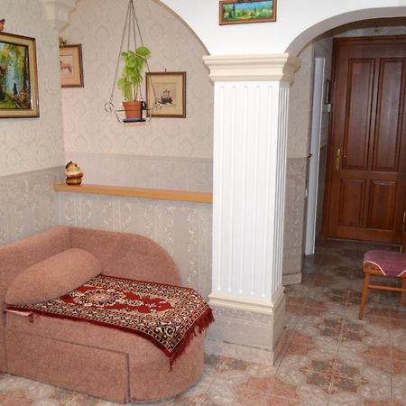 טרנופיל Executive Suite In The Centre מראה חיצוני תמונה