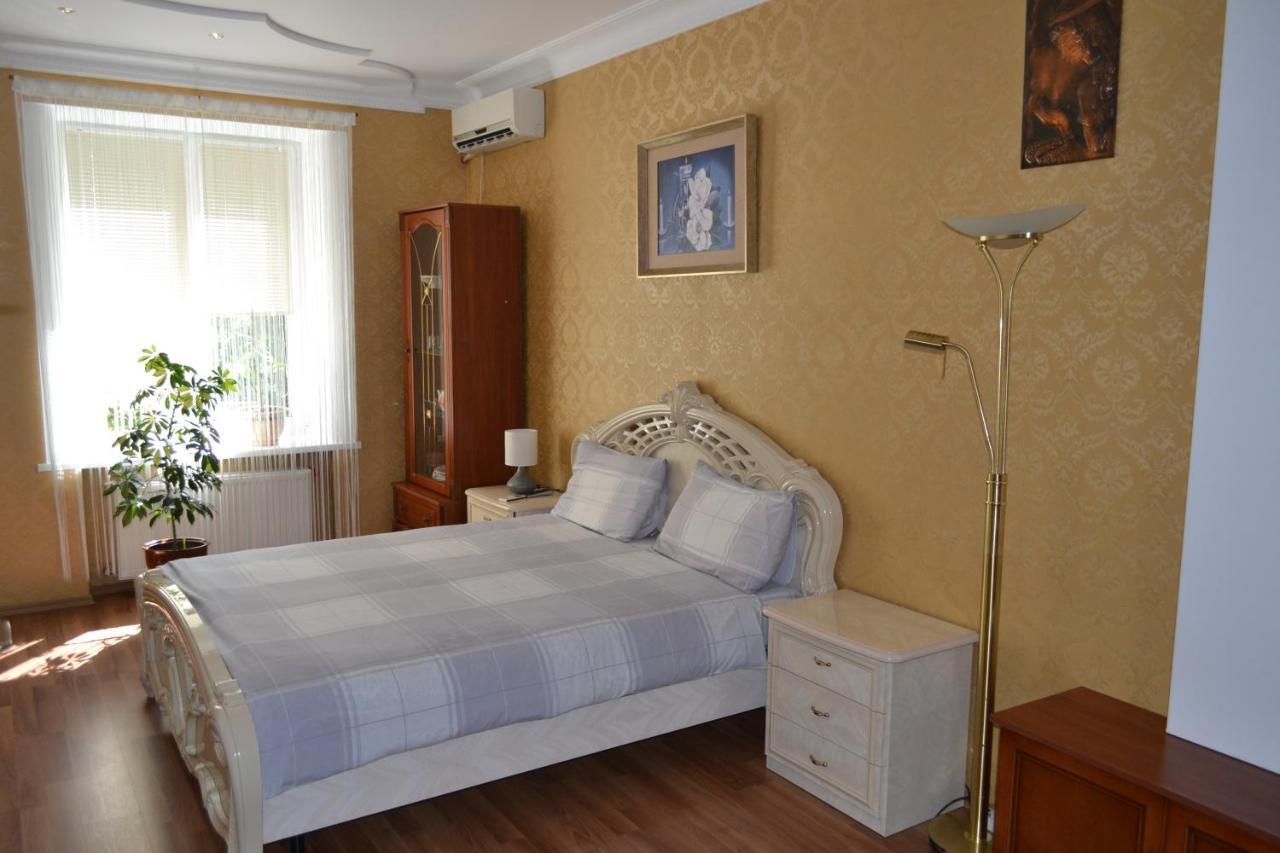 טרנופיל Executive Suite In The Centre מראה חיצוני תמונה